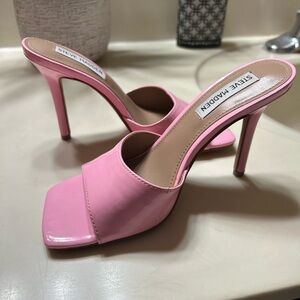 Pink Steve Madden heels